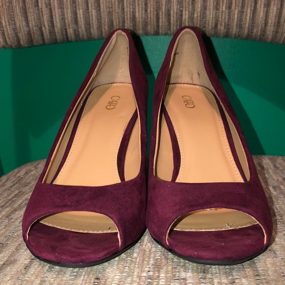 Heels - Picture 2 of 3